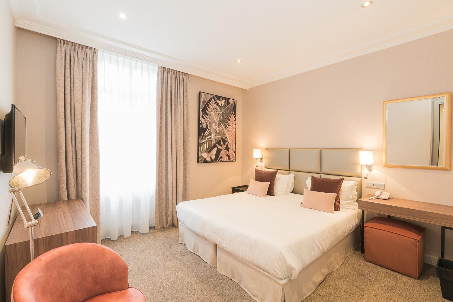 Chambre Double ou Lits Jumeaux - Vue sur Jardin